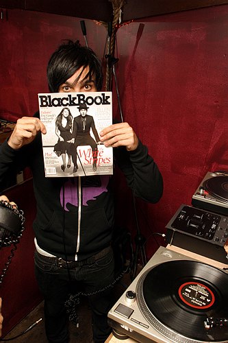 Pete Wentz 5